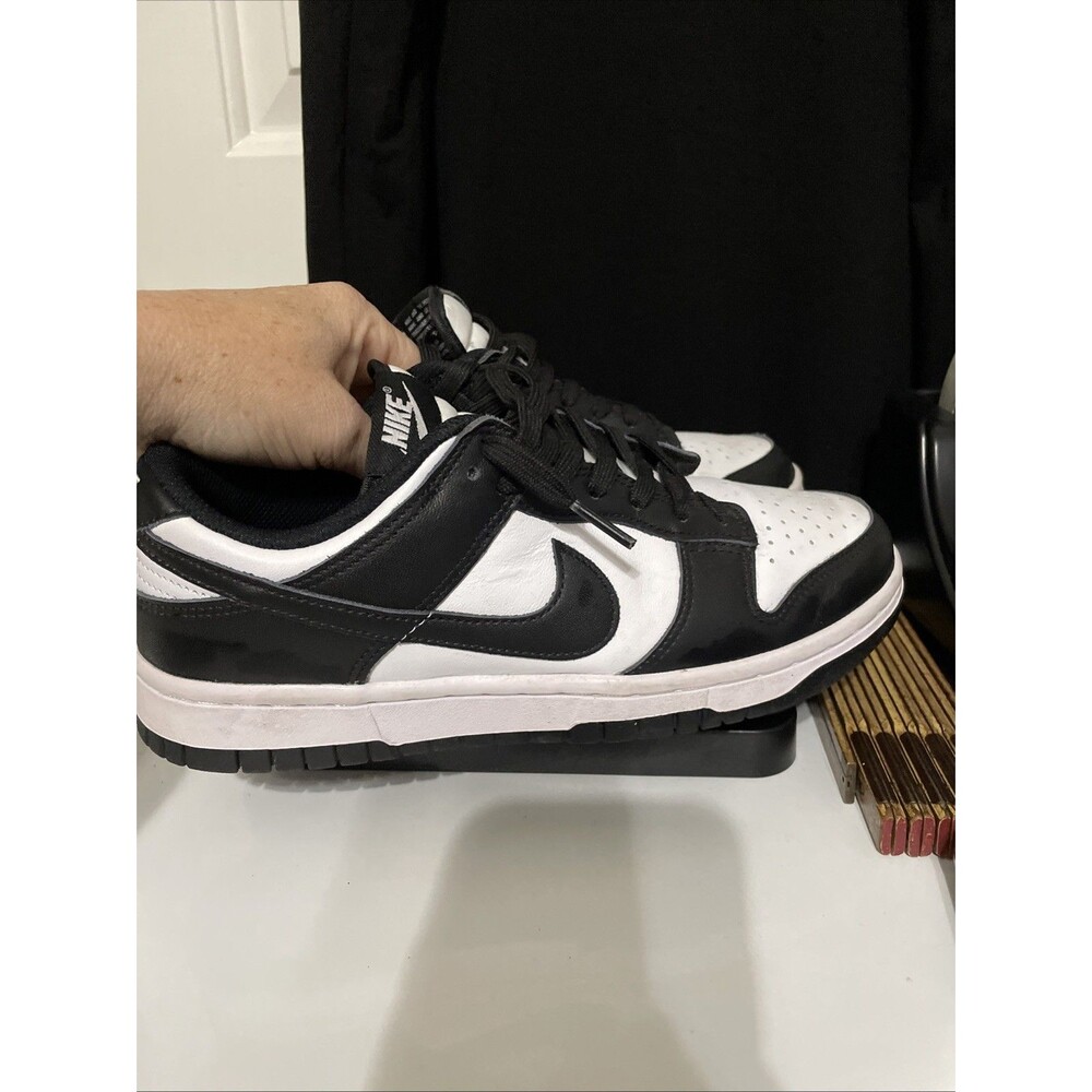 Nike Dunk Low Retro Classic Panda Black White Shoe DZ2794-001 Women 7.5 - Picture 3 of 6